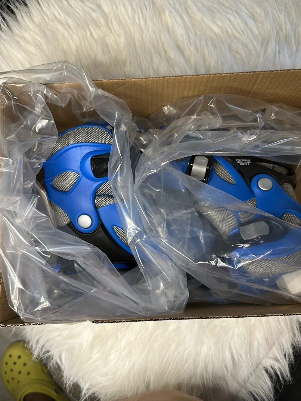 Avigo Kids Blue Inline Skates with Adjustable Straps
